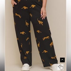 Torrid sweat pants - leopard